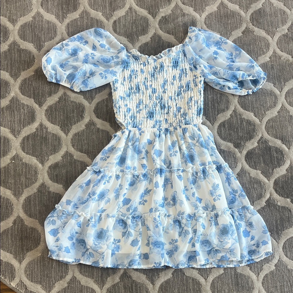 art class Blue Floral Smocked Puff-Sleeve Tiered Dress